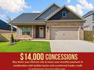 1906 Ferguson St, Pea Ridge, AR 72751