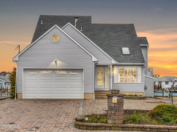 3166 Windsor Avenue, Toms River, NJ 08753