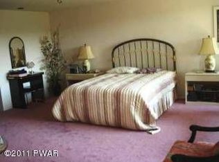 149 Bennett Ave APT C, Milford, PA 18337