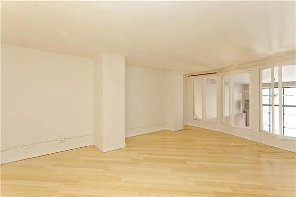 Rented by Mark David | media 4