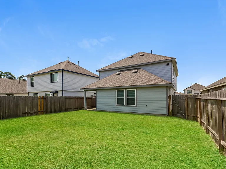 2430 Flathead Dr — Photo 5