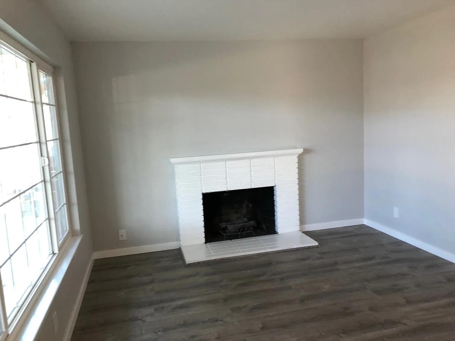 2 bed, 1000 sqft, $1,725 — Photo 3