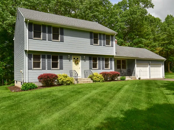 14 Ellsworth Lane, Ellington, CT 06029