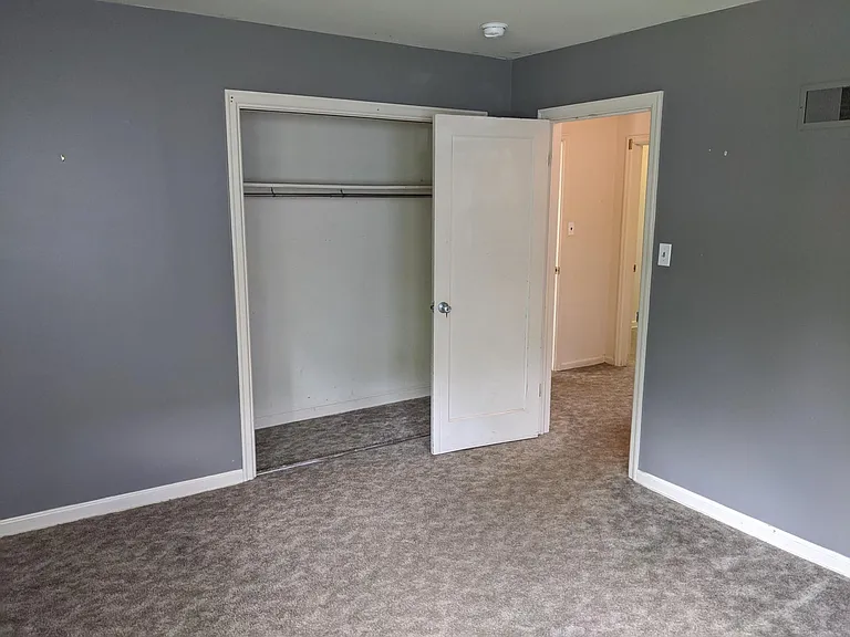 414 S 12th Ave — Photo 28