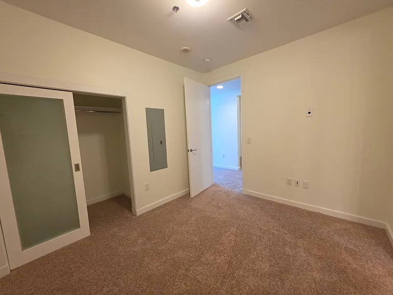 4525 Dean Martin Dr #2807 — Photo 27