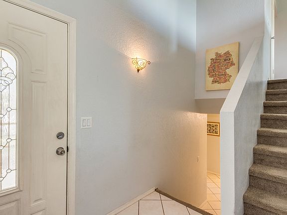 3rd image of 6731 E Inglewood St