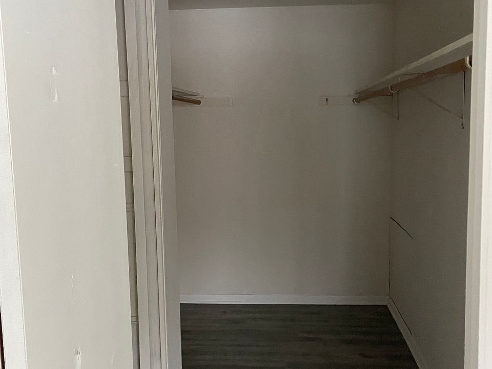 1st image of 30 Briar St #4B