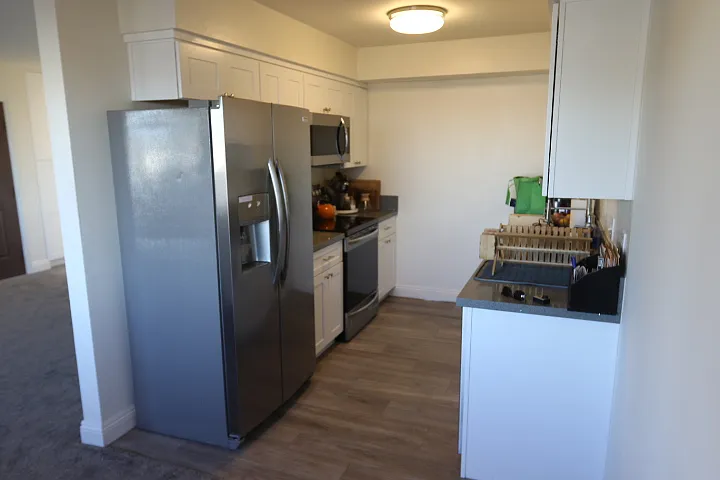 4770 Point Loma Ave #203