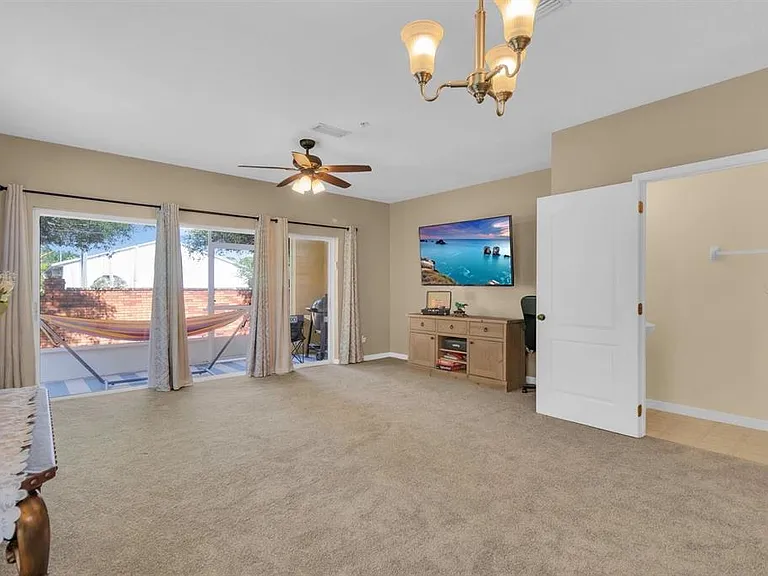 13527 Daniels Landing Cir — Photo 9