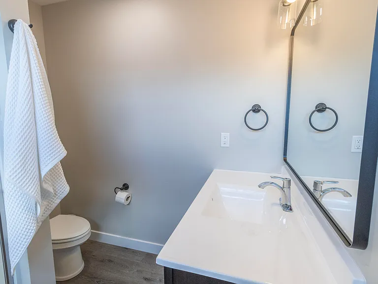 2700 Emery Dr — Photo 42