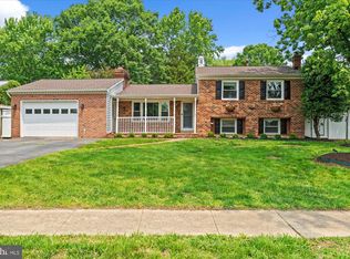 4802 Eubank St, Alexandria, VA 22309