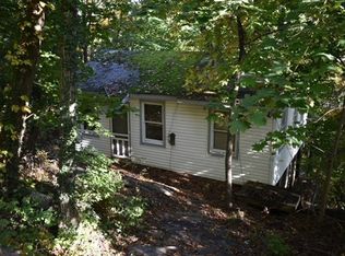 179 Brook Trl, Greenwood Lake, NY 10925
