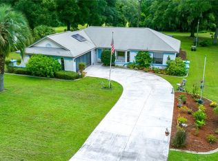 8477 N Upland Dr, Citrus Springs, FL 34434