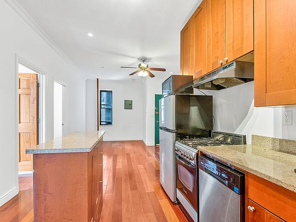 2nd image of 354 E 66th St APT 4A