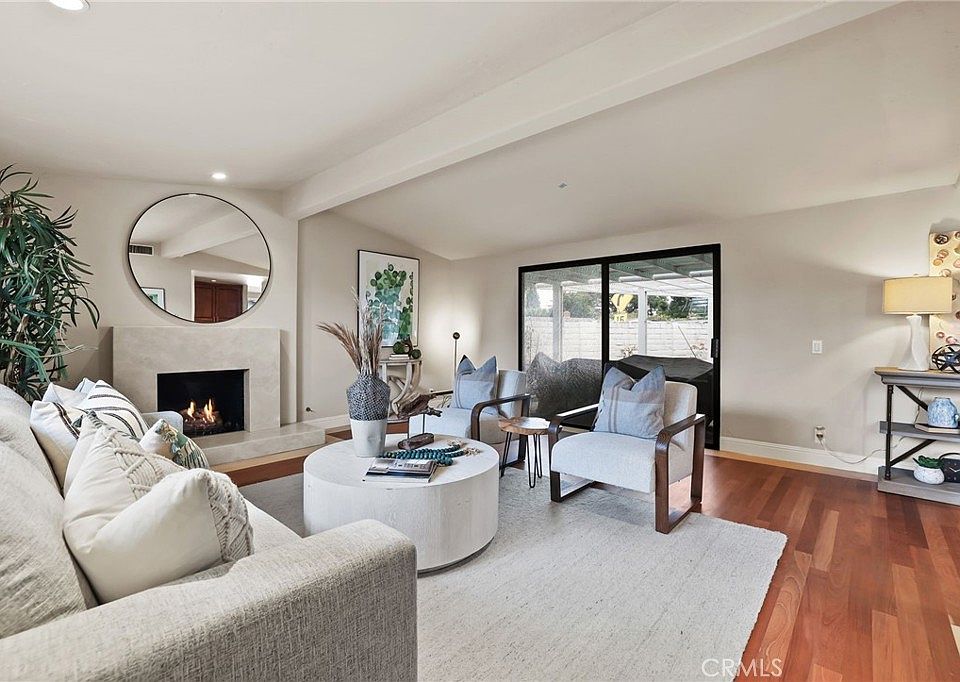 1st image of 3101 Barbados Pl
