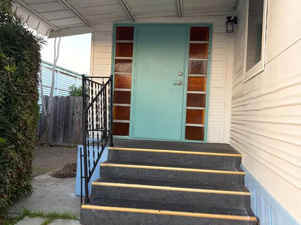 425 Twentieth Century Blvd #A-04, Turlock, CA 95380