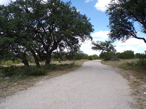 5th image of 22266 Chula Vista Rd