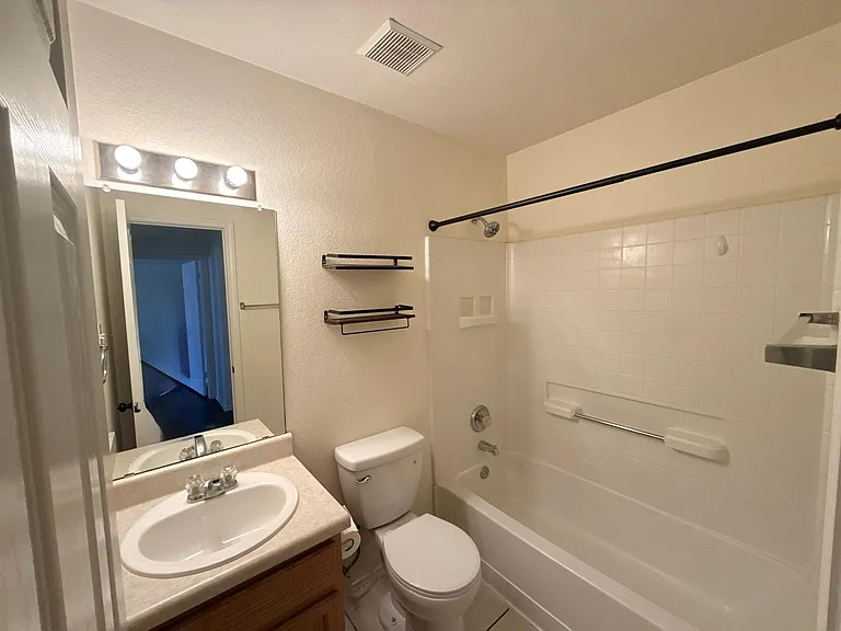 116 Spur Cv — Photo 15