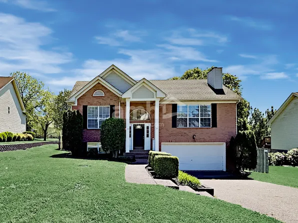 2004 Alice Springs Ct, Mount Juliet, TN 37122