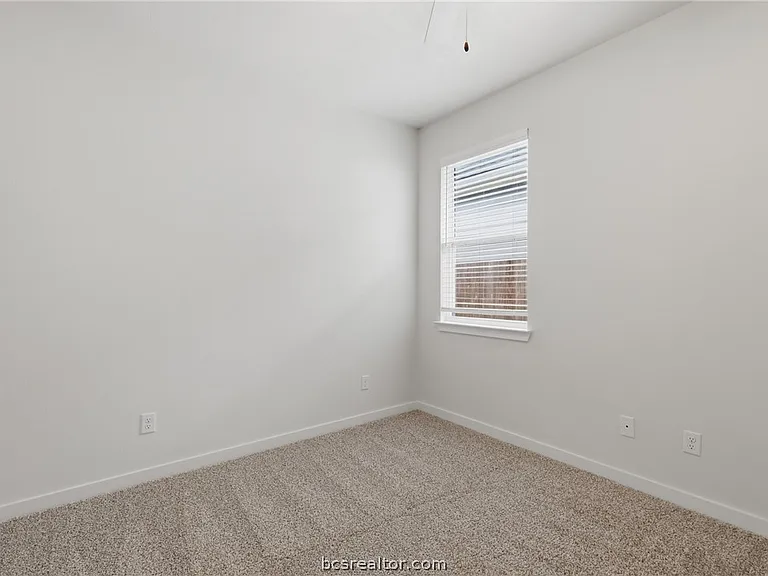 10633 Burgundy Berry Way — Photo 14