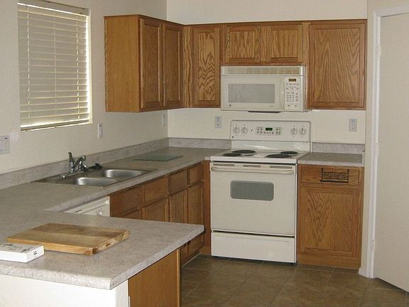 3rd image of 15124 N 140th Ave
