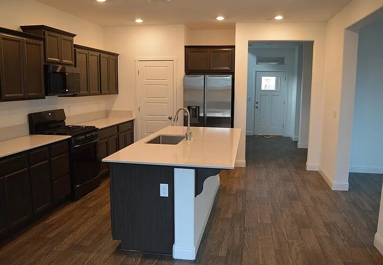 2454 Fidalgo Way — Photo 17