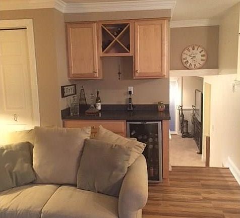 3rd image of 6313 Rosebelle Ave