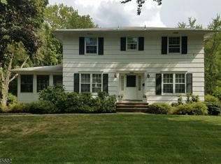 18 Symor Dr, Morristown, NJ 07960