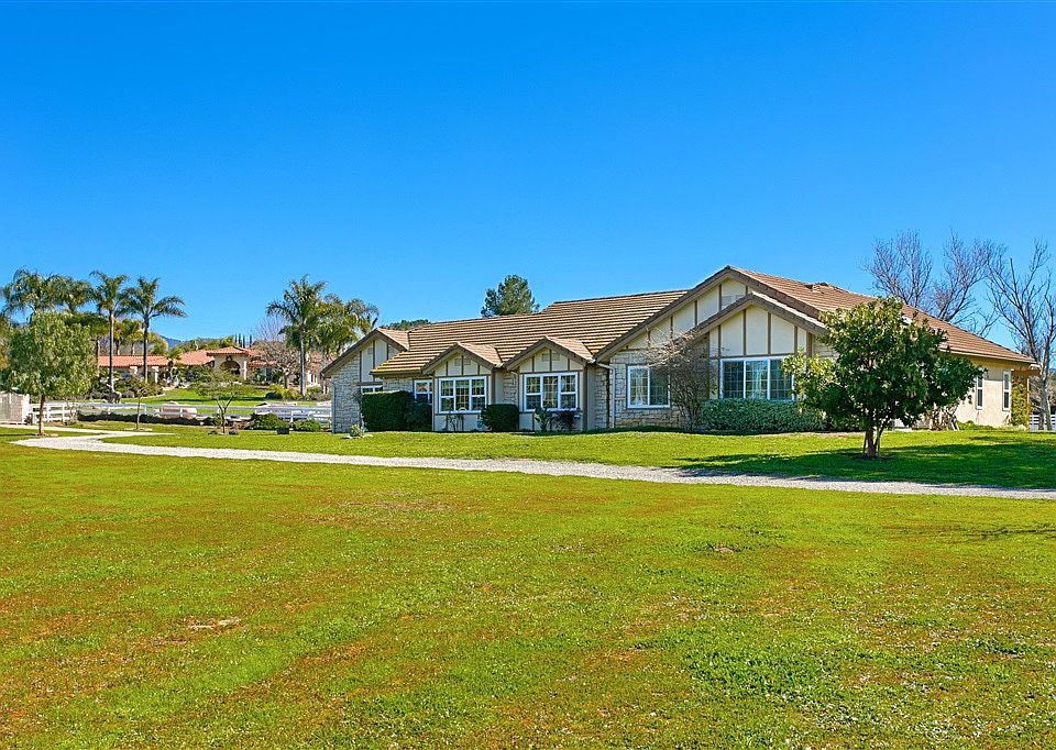 1st image of 14602 Oak Knoll Ln