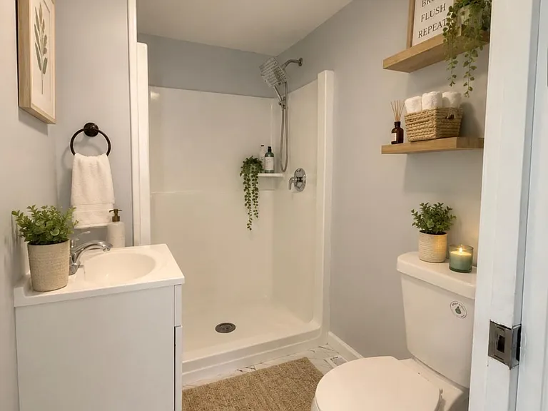 58 E Monroe St — Photo 7