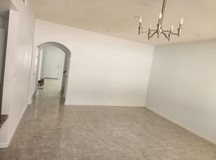 7220 Gates Mill Rd, Las Vegas, NV 89128