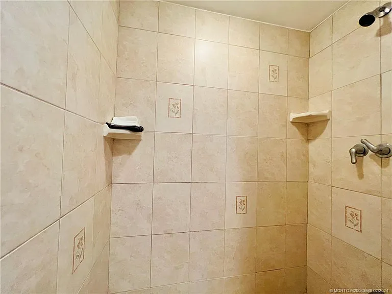 3442 NE Causeway Blvd #302 — Photo 13