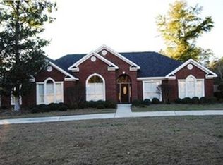 2571 Greenbriar Ct, Semmes, AL 36575