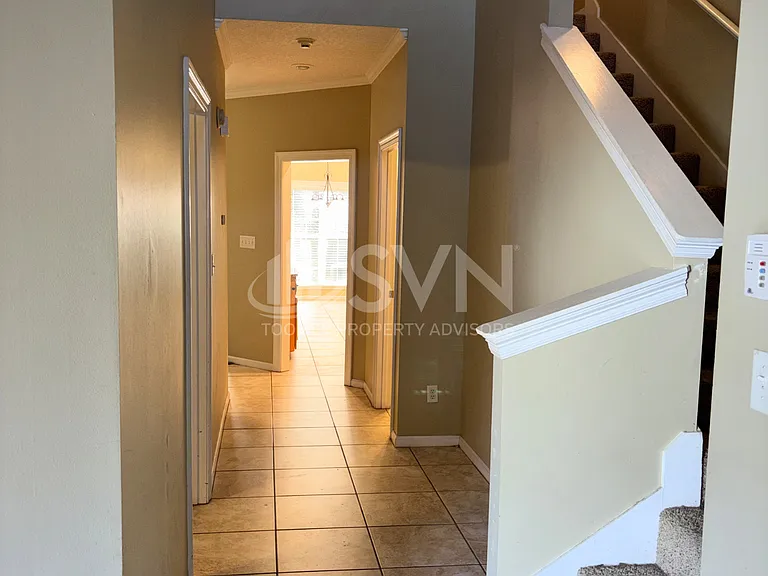 1716 W Hill Ave #C — Photo 7