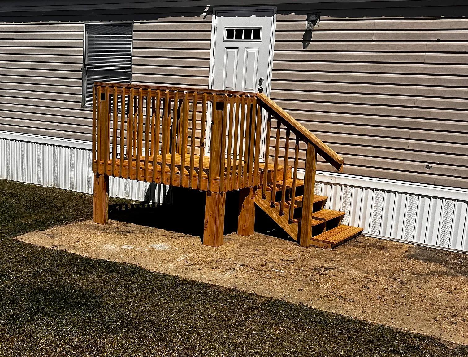 149 Sims Ave — Photo 2