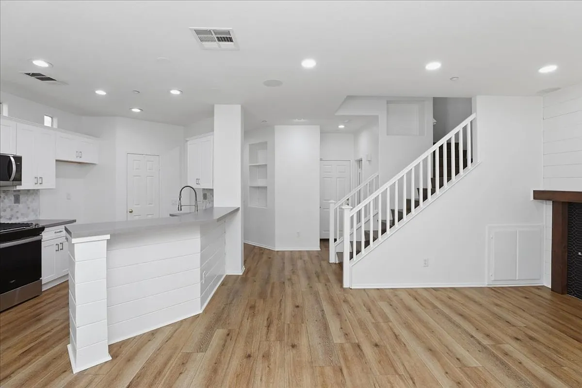 Building Photo - 11309 Rasmussen Ct