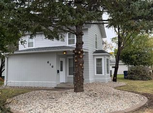 616 6th St SE, Watertown, SD 57201