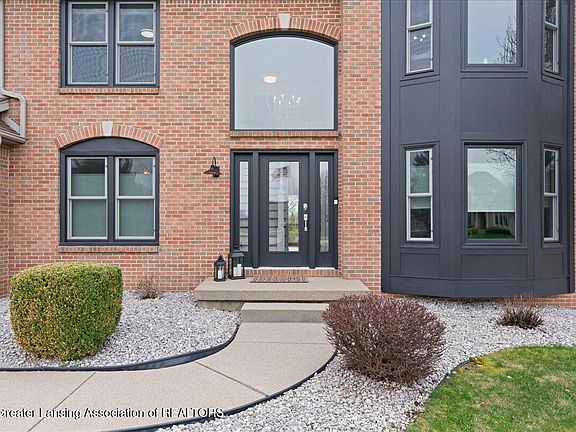 2nd image of 3407 Hidden Ridge Dr