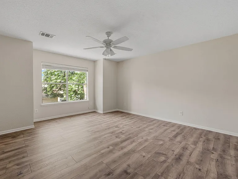 5819 Forest Timbers Dr — Photo 25