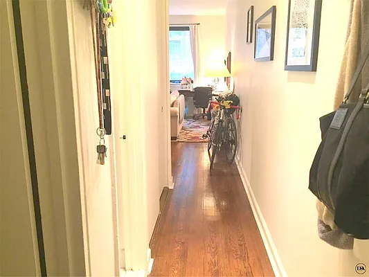 Rented by DSA Realty | media 23