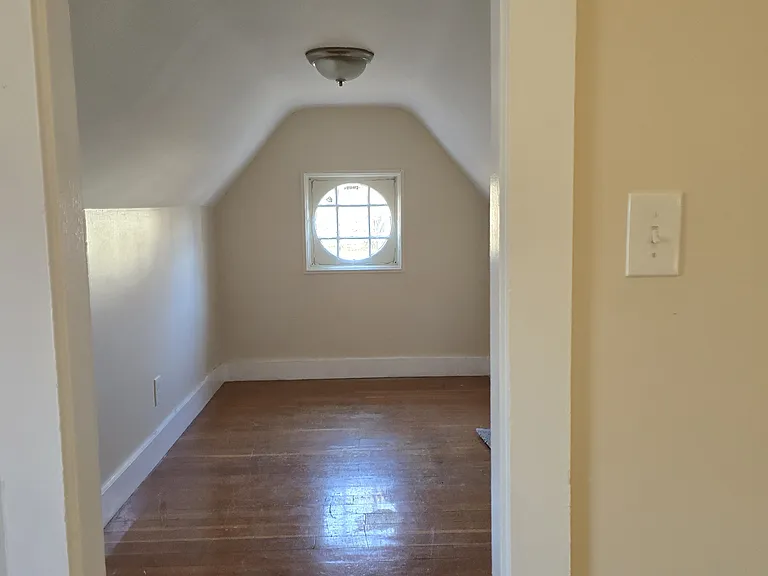 79 Wilson Ave #3 — Photo 6