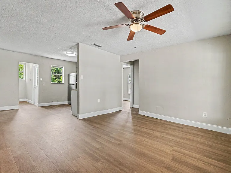 5105 N Rohn Ave #5105 — Photo 10