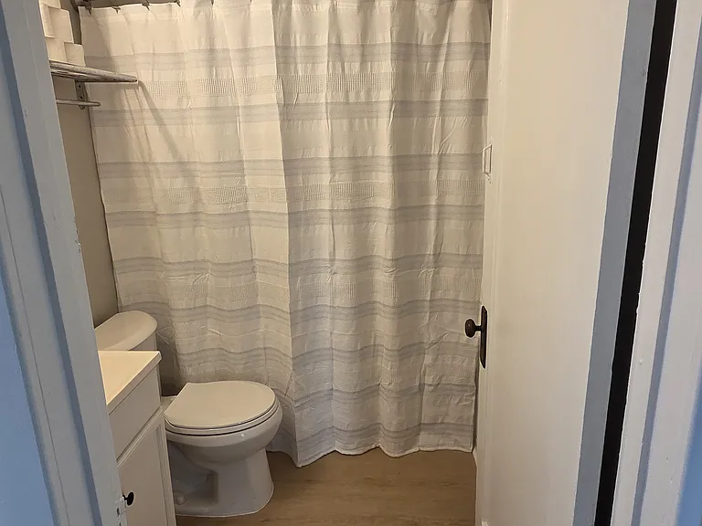 1008 George St #2 — Photo 12