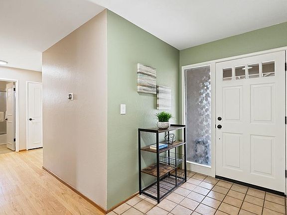 3rd image of 1637 Vireo Ave