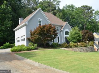 3164 Weymouth Dr, Marietta, GA 30062