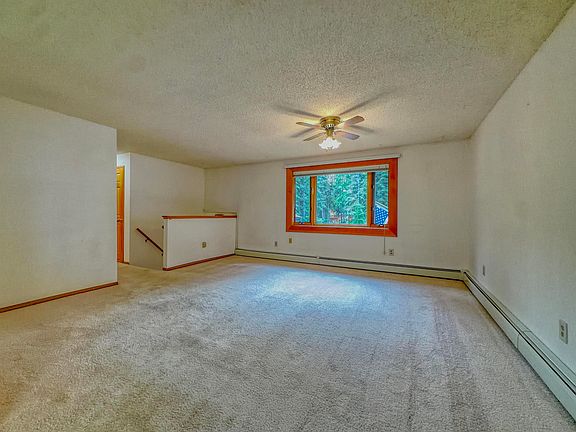 4th image of 1170 Lake Dr