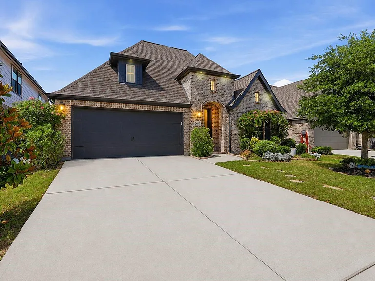 26414 Tania Spring Way — Photo 3