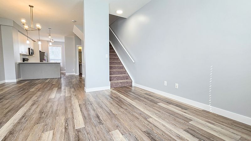 Calgary Townhouse for rent - 2 Bedrooms — photo 6