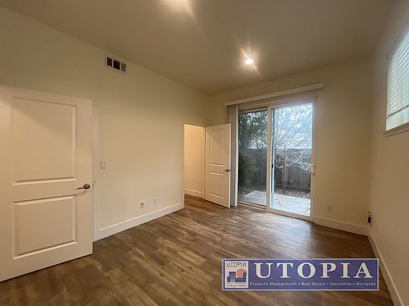 4th image of 105 Jacobs Ln #0