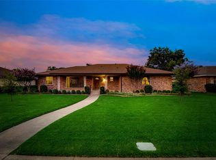 2322 Sylvan Dr, Garland, TX 75040